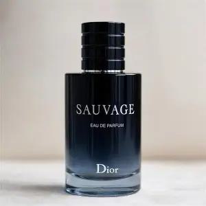 [셀러허브][웰빙창고] DIOR 소바쥬 오 드 퍼퓸 EDP 100ml (S43580954)