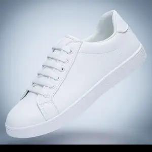 캐주얼 여자 운동화 화이트