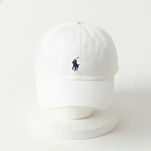 [폴로 랄프 로렌]POLO RALPHLAUREN 25FW 포니로고 자수 치노 캡 710667709155 892284