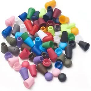 100 플라스틱 벨 코드 끝은 뚜껑으로 끝납니다 - 스토퍼 잠금 캡 백팩 드로스트링용 로프 끝 랜야드 랜덤