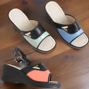 [신상오픈런]여성 메탈 장식 배색 통굽 편안한 가죽 샌들 (32331280)