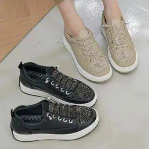 여자 큐빅 플랫폼 데일리 캐주얼 스니커즈