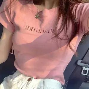 여자 4색 슬림핏 포인트 반팔 데일리 캡소매 여름 티셔츠 자수