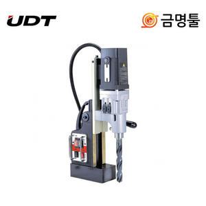 UDT ME-7500/4 마그네틱드릴 1800W 4단속도조절 브로치캇타 H빔천공 마그드릴