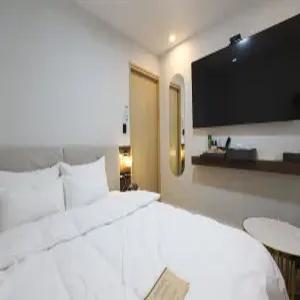 하운드호텔 거제 장승포(GEOJE-SI HOUND HOTEL JANGSEUNGPO)