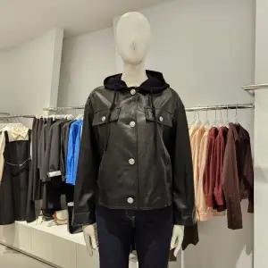 [대구백화점] [미센스]니트후드숏레더자켓(MB52LEMD03Z)