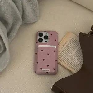 메이드모먼 sweet knit love 디자인 맥세이프 카드슬롯