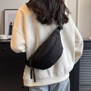 (블랙) 여성 핸드폰 가방 가벼운 슬링백/힙쌕/러닝/벨트/허리/조깅/레져용/보조/캐주얼/허리쌕/힙백/밸트