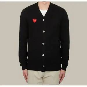 [꼼데가르송] 스몰 하트 로고 가디건 블랙 AX N008 051 1 146973299