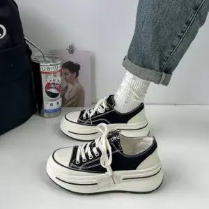 여성 2컬러 어글리슈즈 스타일 캔버스화 스니커즈화 여성운동화 뮬운동화 키높이운동화