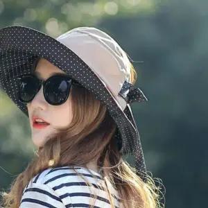 여름 벙거지 모자 와이드챙 접이식 돌돌이 여성 벙거지 모자 휴가철 여행 도트햇