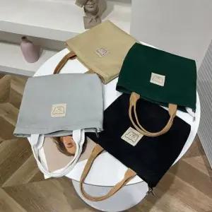 미니핸드백 곰돌이 패치 포인트 미니 사이즈 간편 외출 에코백