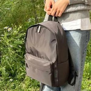 빅포켓 베이직한 무지 디자인 데일리 나일론 백팩 베이직백팩 무지백팩 빅포켓백팩