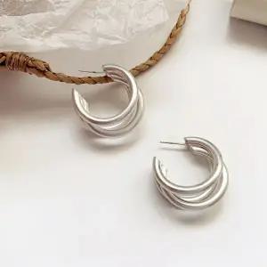 블링썸링귀걸이 003MDE14 심플 매트골드링귀걸이(실버) 데일리