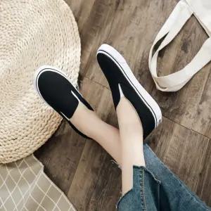 공용 화이트 블랙 슬립온 기본 스니커즈 리폼 클래식