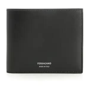 페라가모 시그니처 핫 스탬프 클래식 지갑 661329770094 001