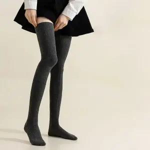 [하프클럽/셀러허브_여성트랜드패션]롱니삭스 오버니삭스 긴양말 편안한