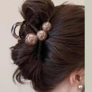 [신상오픈런]30대 여성 올림머리 하프볼 8cm 집게 헤어핀 (41316261)