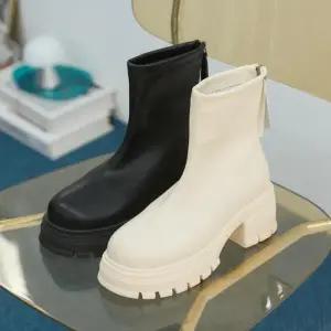 [신상오픈런]삭스부츠 타이어굽 청키 키높이 키작녀 숏워커 (28768624)