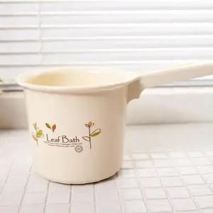 잎새 바가지 대 플라스틱 욕실바가지 자루바가지