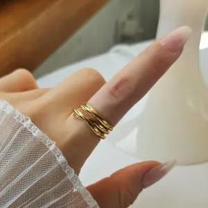 [신상오픈런]레이어드링 얇은줄 꼬임 은색 금색 여성 패션반지 (29194929)