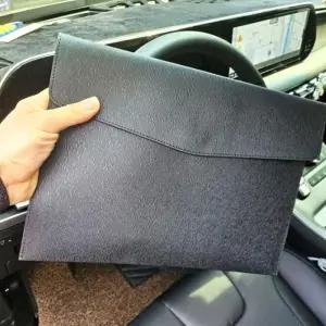 블랙 A4 클러치 서류 소품 남성클러치 가방
