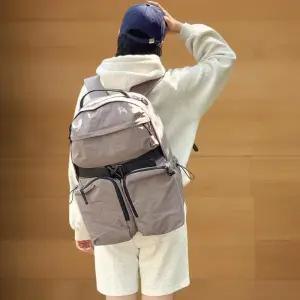 [신상오픈런]남녀공용 대형 아웃도어 스트랩 포켓 백팩 (37000829)