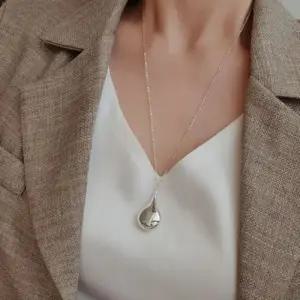 [신상오픈런]여성 물방울 형태 긴 드롭 패션 목걸이 (41341339)