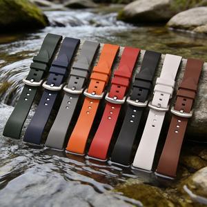 남녀공용 퀵 릴리즈 헤비듀티 플루오로러버 시계줄 18-19-20-21-22-23-24mm 세이코 시티즌용 소프트 FKM 러