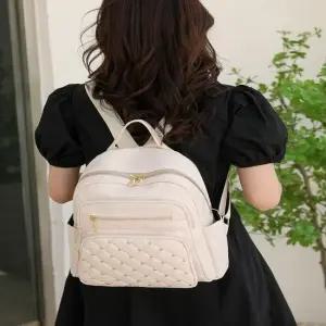 여행가방 캐리어 배낭 패션 퀄팅 징장식 백팩