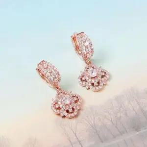 큐빅귀걸이 금침 로즈골드 원터치링 큐빅 꽃 귀걸이 14K
