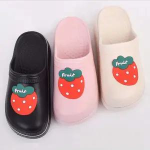 [베스트TOP100] 딸기 앞막힌 플랫폼 통굽 슬리퍼 여성 실내화 다용도화