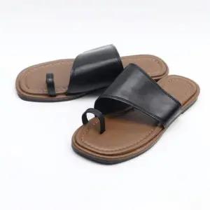 [신상오픈런]여성 여름 사각코 가죽 발가락 플랫 샌들 (39183312)