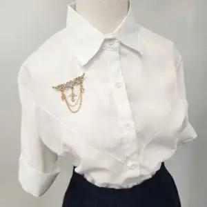 금색 큐빅 뱃지 십자가 날개 옷핀 하트 브로치 여성 브로치