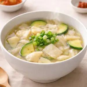 단짠예찬 맑은 수제비 밀키트 210gx3팩 팩당 육수포함)