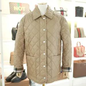 버버리 달리 퀼팅 자켓 80841951 폴리에스터 카멜 명품 가벼운 간절기 필수템