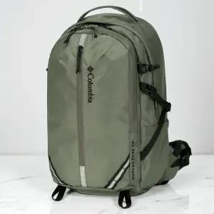 컬럼비아 공용 배낭 더글라스 패스 30L 백팩 STONE GREEN C66YU0368397