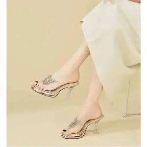 여자 여름 슬리퍼 힐 큐빅 일자 겉가보시 슈즈 통굽 오픈토 BE5