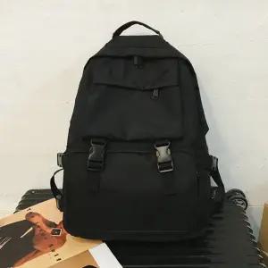 고등학생책가방 캐주얼 포켓 백팩 학생 책가방 데일리 트래킹 코디