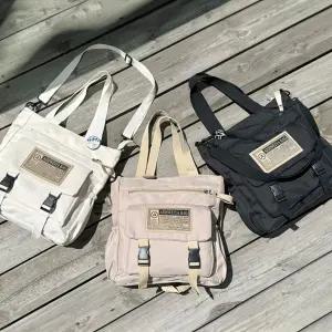 데일리 책 가방 대학생 고등학생 크로스백 남자크로스