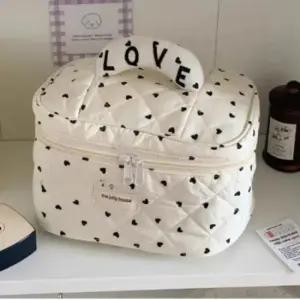 화장품 브러쉬 손잡이 패브릭 파우치 하트 가방 블랙 메이크업