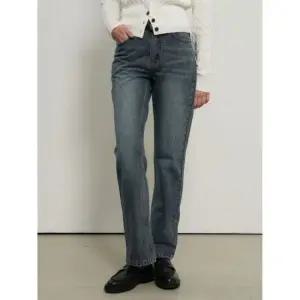 제너럴아이디어 워싱 스트레이트 데님 팬츠 [BLUE] GF1LPT504 382672