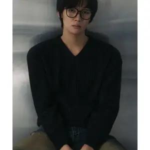 매장정품 NODU 브이넥 와플 에센셜 니트 블랙 ND253KT005M 124785