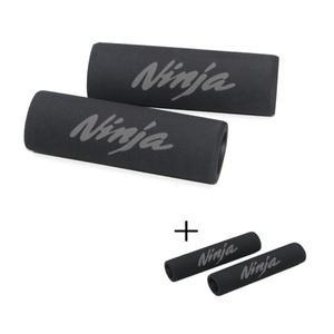 카와사키 닌자 250 300 400 500 650 1000/SX 범용 오토바이 7/8인치 미끄럼 방지 핸들바 보호대 핸드 그립