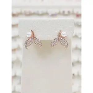 [하프클럽/] 세이브존03  고래꼬리 큐빅 은침 귀걸이 AGspe1216AG