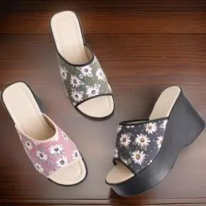 [신상오픈런]여성 통굽 플라워 패턴 키높이 샌들 (32331265)