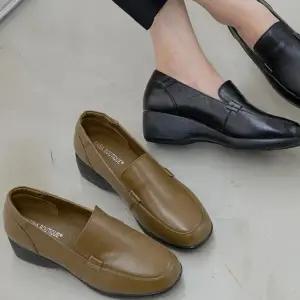 [다잇템] 여자 심플 출근룩 컨템포러리 클래식 오피스룩 아방가르드 로퍼