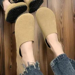 [신상오픈런]여성 스웨이드 뮬 캐주얼 실내 슬리퍼 라운드 발끝 (32331579)