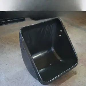 돼지사료통 축사 돼지 급이기