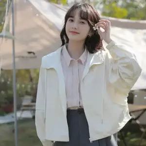 여친 빈티지 하이웨스트 상의 코트 래쉬가드 바람막이 봄가을 점퍼 집업 스포티 MACHI1